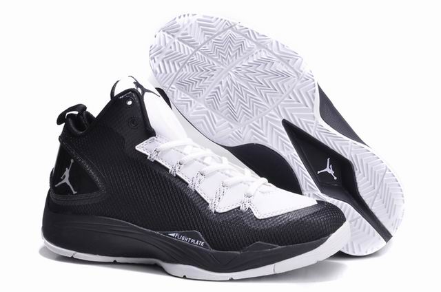 Jordan Super Fly 2 PO Black White White