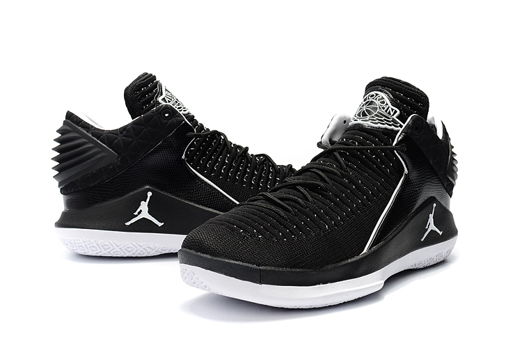 Men Jordan 32 Low Black White Shoes