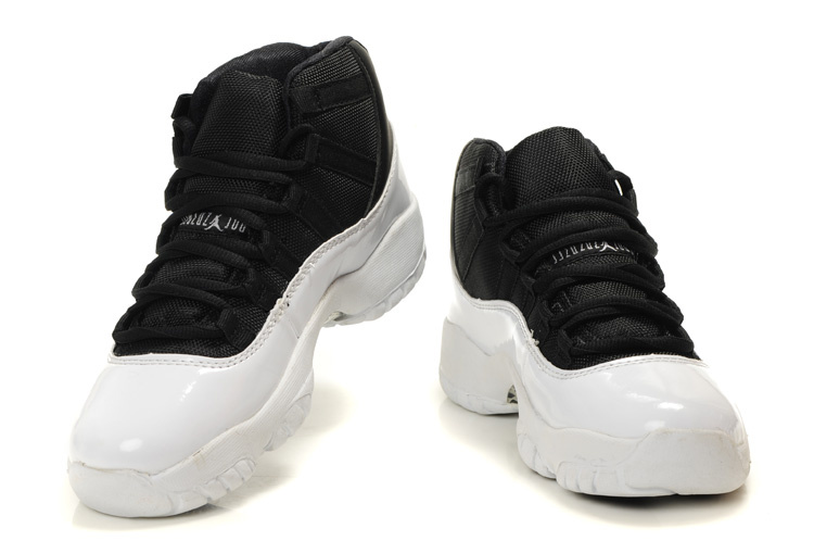 Authentic Cheap Jordan Retro 11 Black White