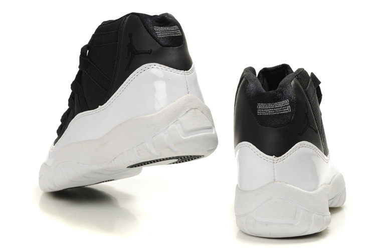 Authentic Cheap Jordan Retro 11 Black White